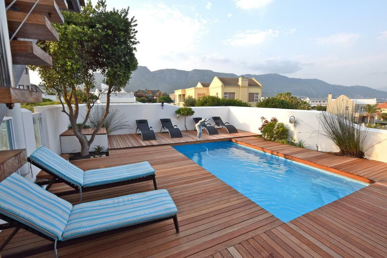 Apartment Dolphin House Hermanus Exterior photo